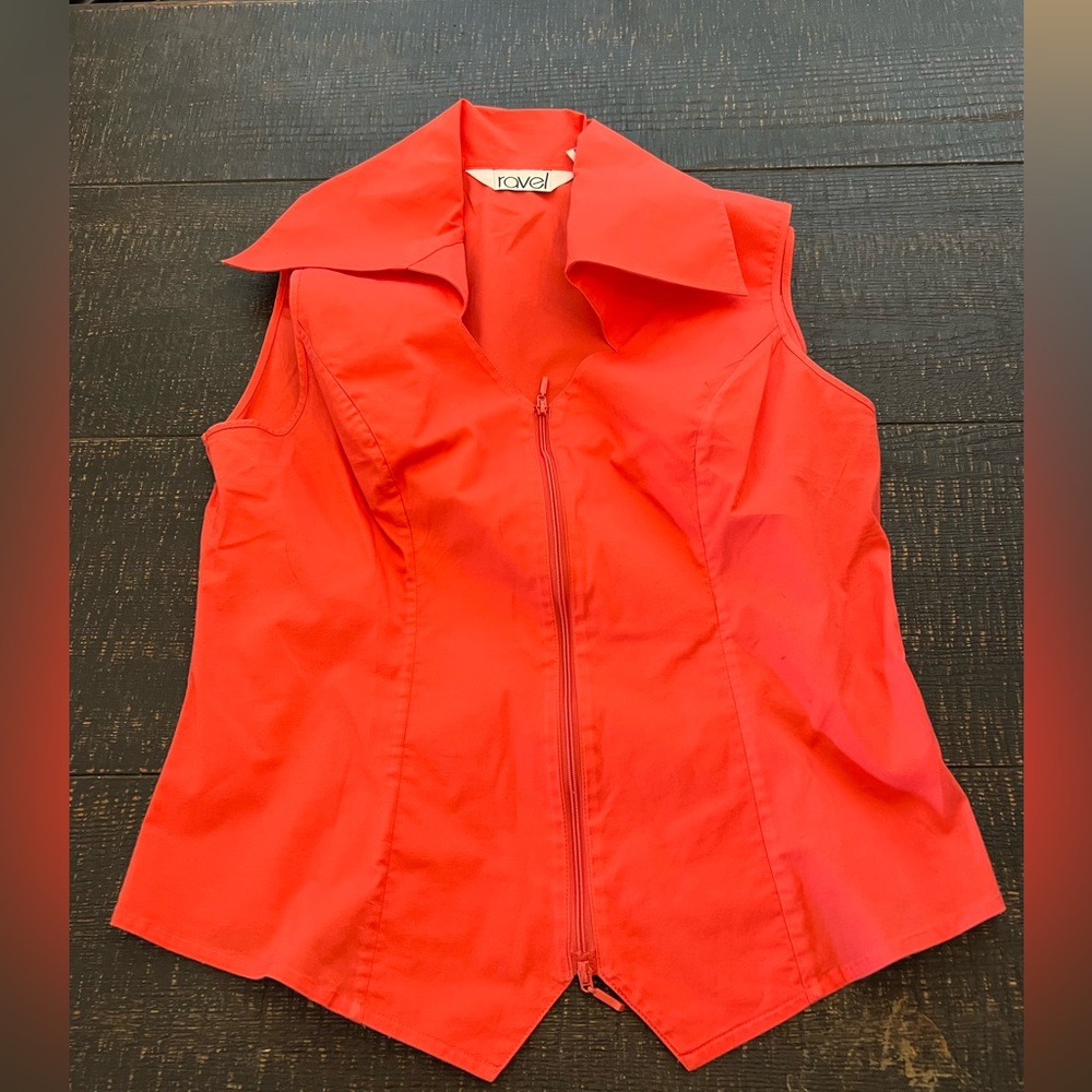 Ravel Women’s Salmon Top